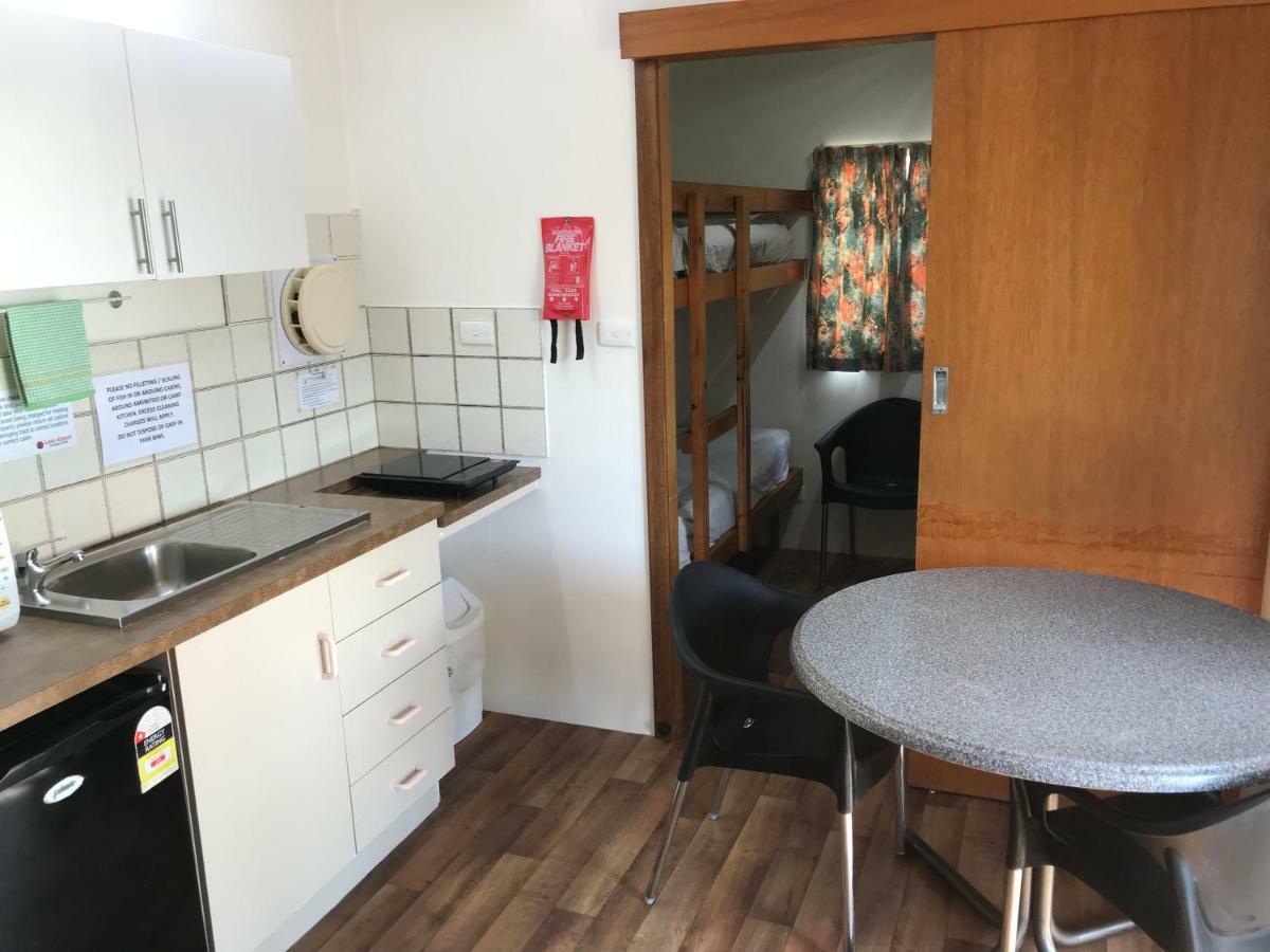 Lake Albert Caravan Park Hotel Meningie Bagian luar foto
