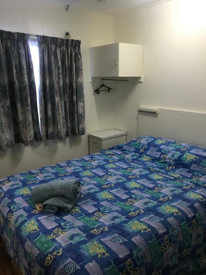 Lake Albert Caravan Park Hotel Meningie Bagian luar foto