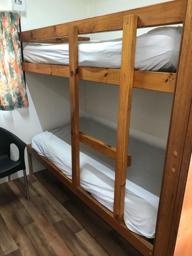 Lake Albert Caravan Park Hotel Meningie Bagian luar foto